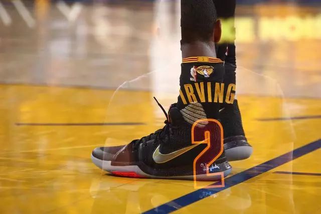 杨瀚森8+4+3 开拓者不敌雷霆；湖人险胜爵士（杨瀚森8分4板3助，雷霆擒开拓者；湖人惊险击退爵士）