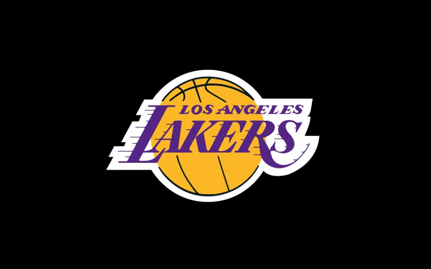 53岁齐达内上海街头踢毽子，与大妈迅速融入展现高球商风采（53岁齐达内现身上海街头踢毽子，与大妈打成一片尽显高球商）