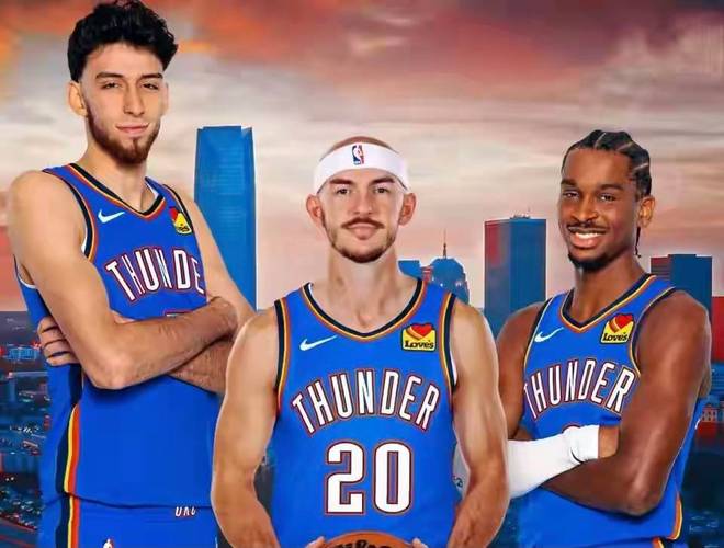 都体：阿切尔比、德弗赖和达米安将在赛季末合同到期后离队（都体：阿切尔比、德弗赖、达米安合同将于赛季末到期，三人届时离队）