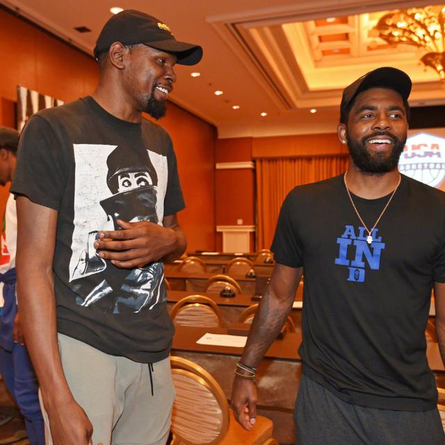 云达不莱梅2-1逆转沃尔夫斯堡，姆班古拉、斯特奇建功（云达不莱梅2-1翻盘沃尔夫斯堡，姆班古拉与斯特奇先后破门）